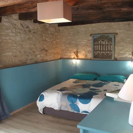 Nyaraló Chez Hélène Couzou