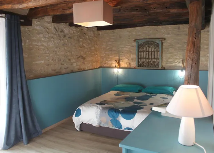 Hébergement de vacances Chez Hélène Couzou